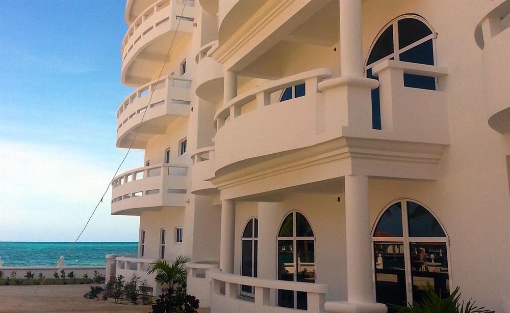 Sands Villas San Pedro  Exteriör bild