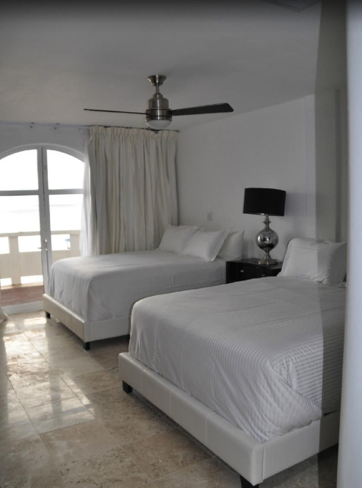 Sands Villas San Pedro  Exteriör bild
