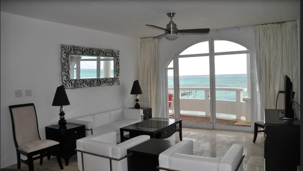 Sands Villas San Pedro  Exteriör bild
